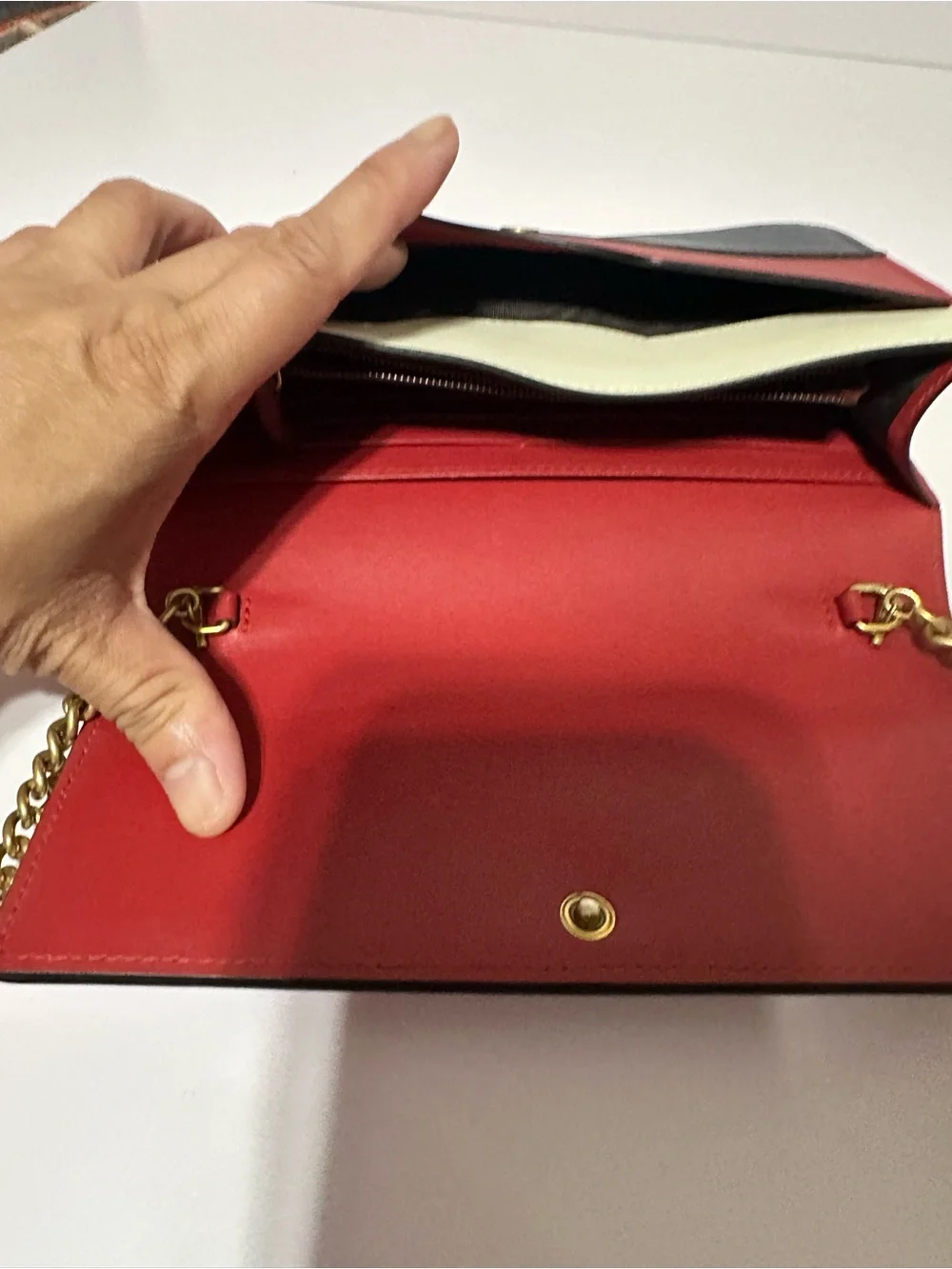 Gucci elegant shoulder